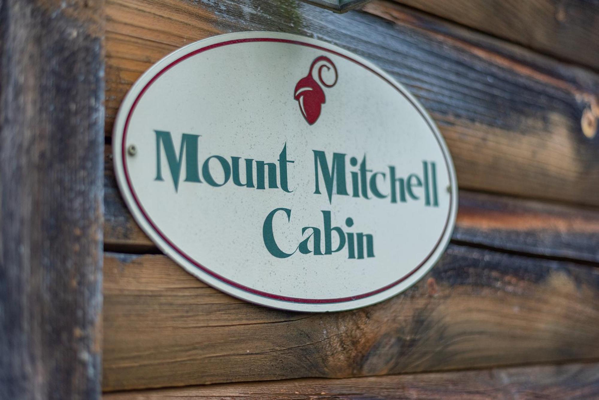 Engadine Inn And Cabins Candler Exterior foto